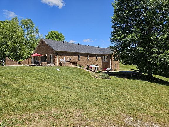3rd image of 1166 Woodrum Ridge Rd