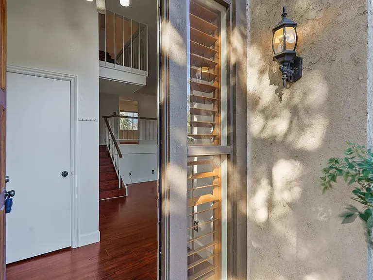 9000 Vanalden Ave #127 — Photo 7