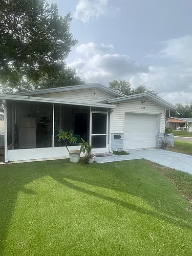 539 SW Blvd N Photo 1 539 SW Blvd N Photo 1