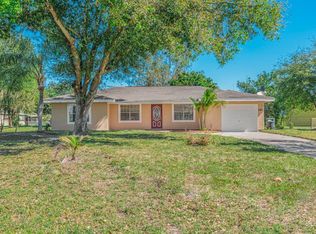 393 SW Bridgeport Dr, Port Saint Lucie, FL 34953