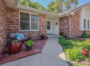 4503 Royal Lytham Dr, Columbia, MO 65203