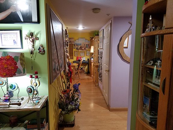 4th image of 21029 Gault St