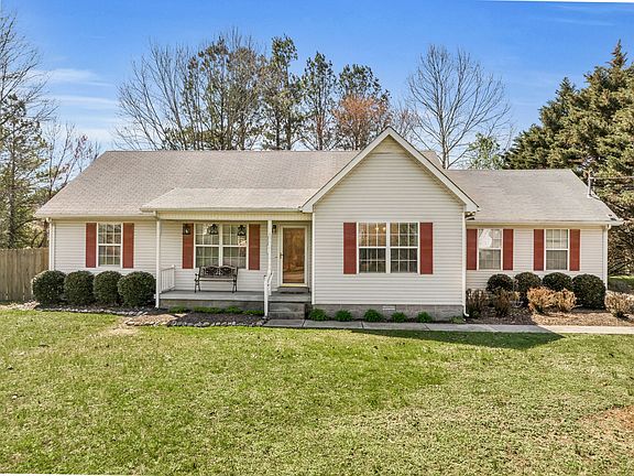 2nd image of 211 Loxley Ln