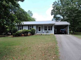 614 W Springwood Dr, Seneca, SC 29672