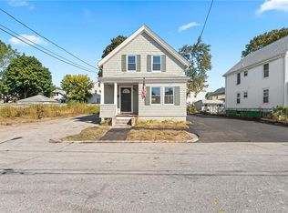 127 Owen Ave, Pawtucket, RI 02860