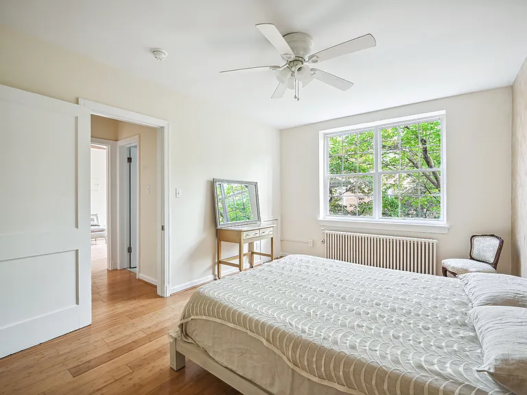939 Longfellow St NW #205 — Photo 11