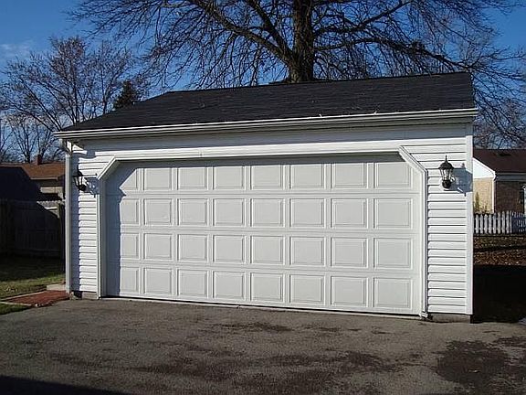 2-car garage