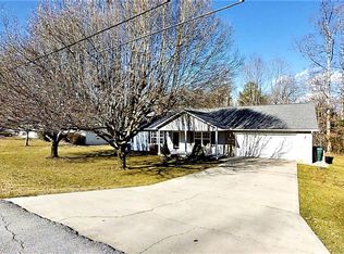 59 Ridgewood Dr, Crossville, TN 38555