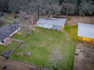 4858 Clay Hill Rd, Bryan, TX 77808