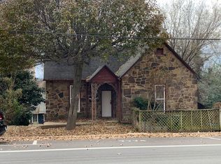 199 W Lafayette St #1-2, Fayetteville, AR 72701