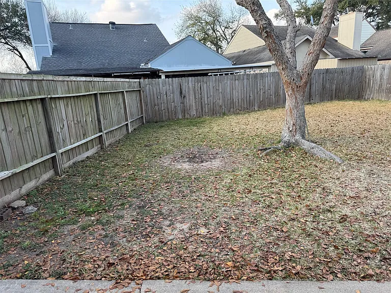 13123 Chipman Glen Dr — Photo 31