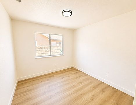 3rd image of 37751 Silk Tree Ln