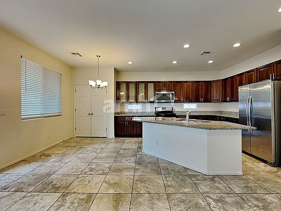 4th image of 7825 S 73rd Ln