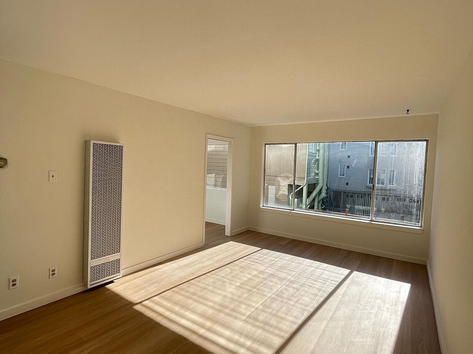 1st image of 1721 Chestnut St APT 102