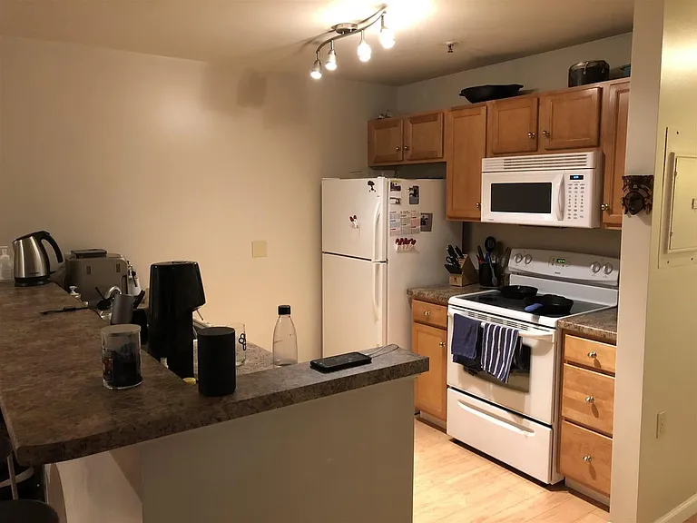 340 Hildred Dr — Photo 4