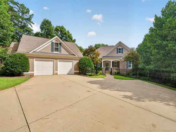 1050 Dejarnet Pl, Greensboro, GA 30642