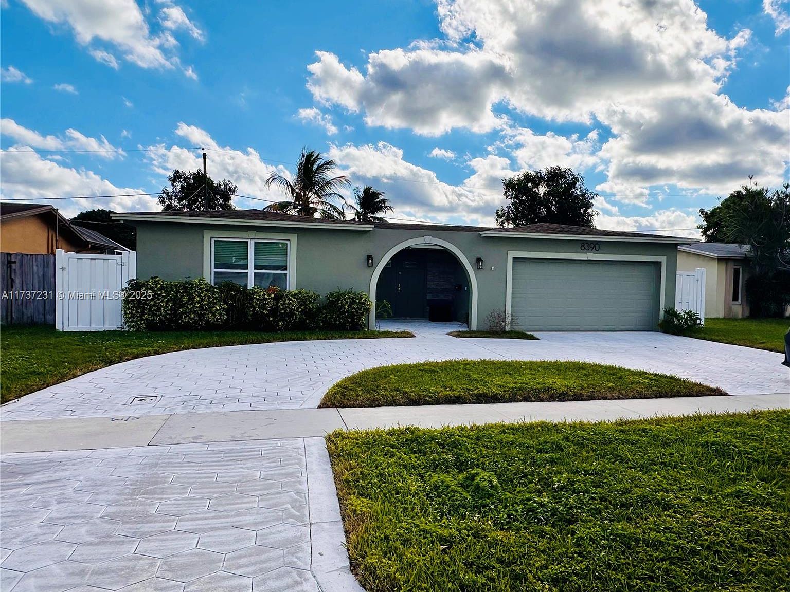 8390 NW Sunset Strip, Fort Lauderdale, FL 33322 | Zillow
