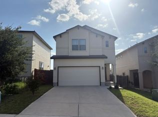 9986 Inmaculada Ln, Laredo, TX 78045