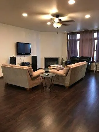 464 N Ashland Ave #2D — Photo 14