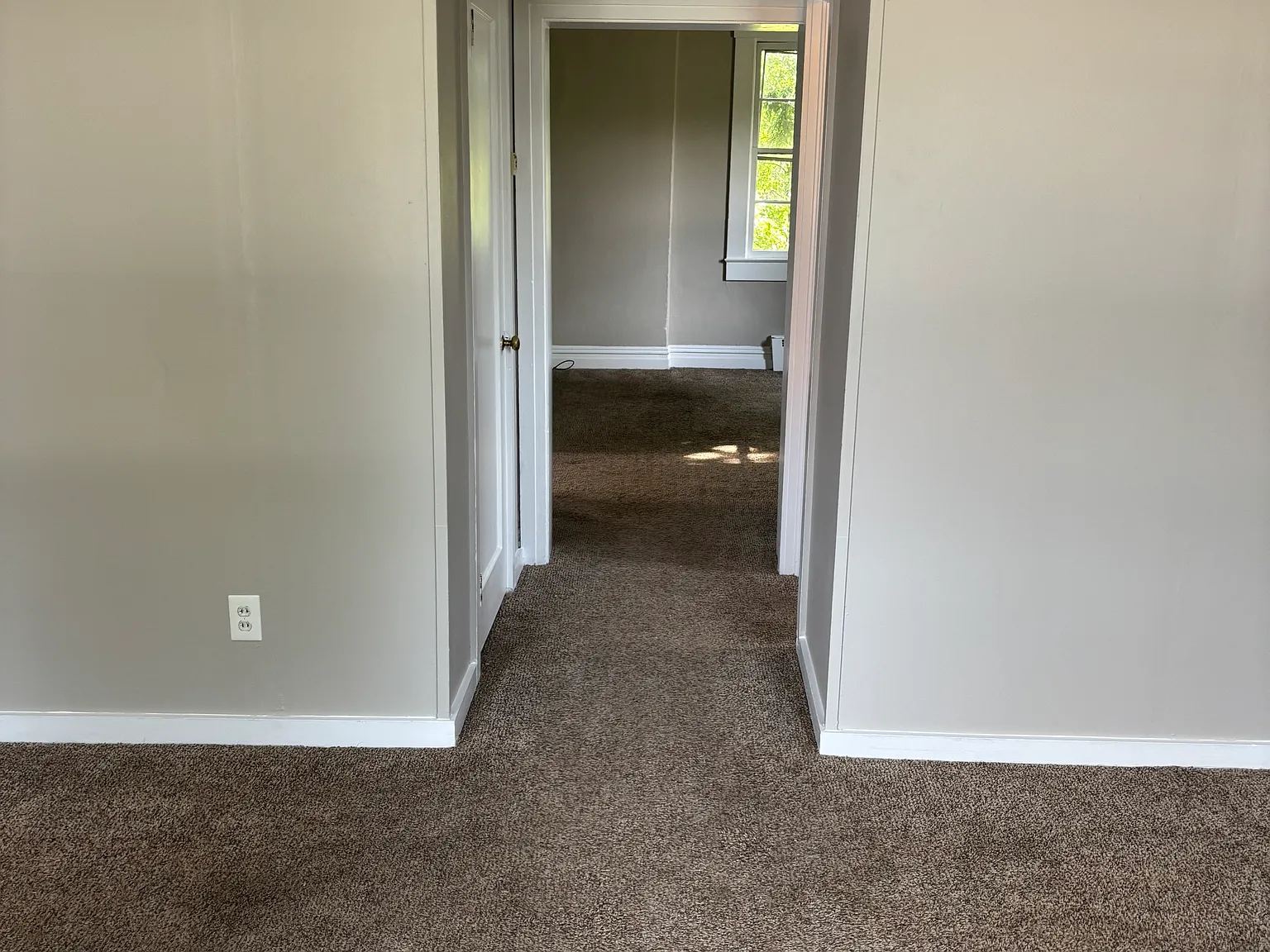 1 bed, 875 sqft, $825 — Photo 3