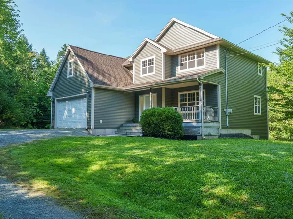 25 Hartland Dr, Grand Lake, NS B2T 1B5