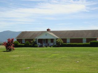 269 Oak Leaf Rd, Luray, VA 22835