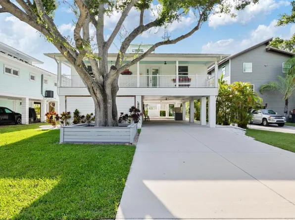 602 Devonshire St, Oldsmar, FL 34677