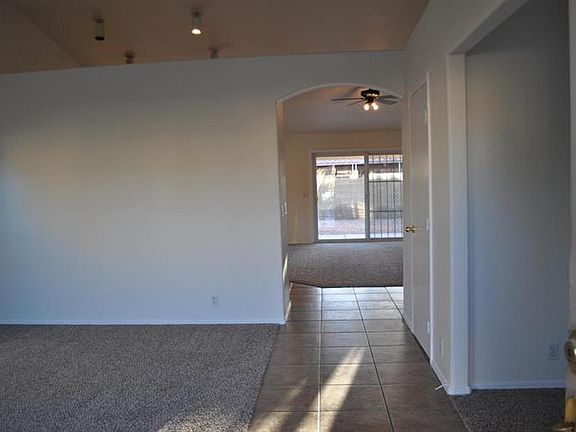 4th image of 7869 W Tuckey Ln