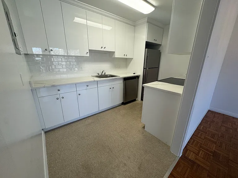 Gardner Road Apartments — Photo 7
