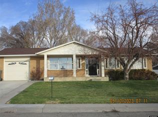 355 Aspen St, Green River, WY 82935