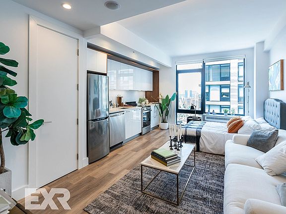 2nd image of 228 E 135th St #1817