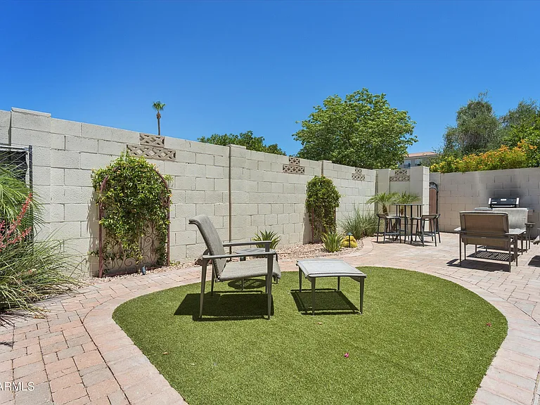 6942 E Exeter Blvd — Photo 49