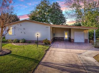 1710 Hilton Head Blvd, Lady Lake, FL 32159