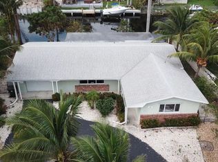 353 SW 14th Pl, Boca Raton, FL 33432