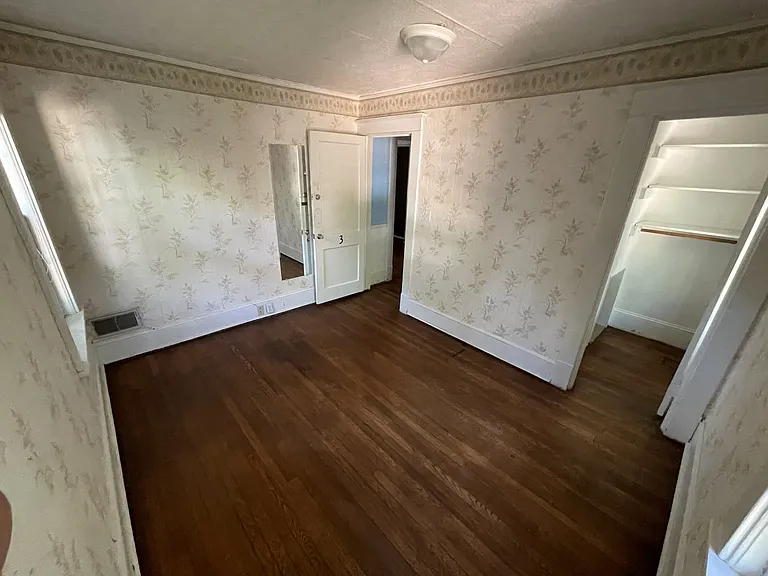 708 E Lake Dr — Photo 19