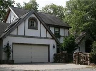 7821 SW 12th St, Topeka, KS 66615