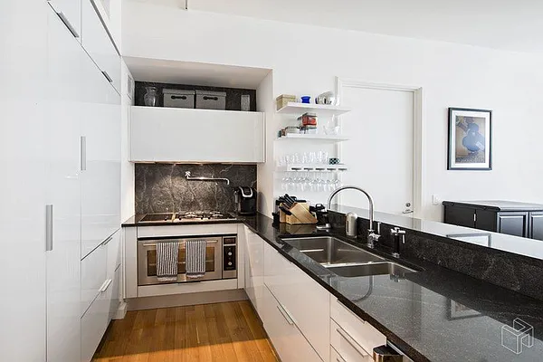 Rented by Halstead Real Estate | media 9