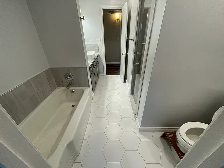 914 W Vassar Ave — Photo 15