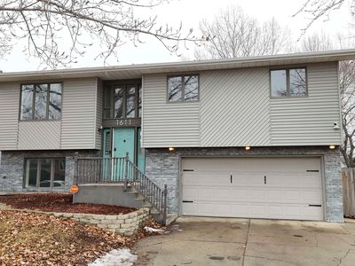 1611 12th St SW, Minot, ND, 58701