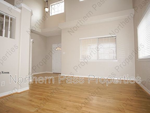 4th image of 13717 Paseo De Fe Cir