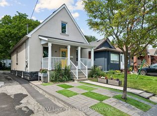 116 7th St, Toronto, ON M8V3B4