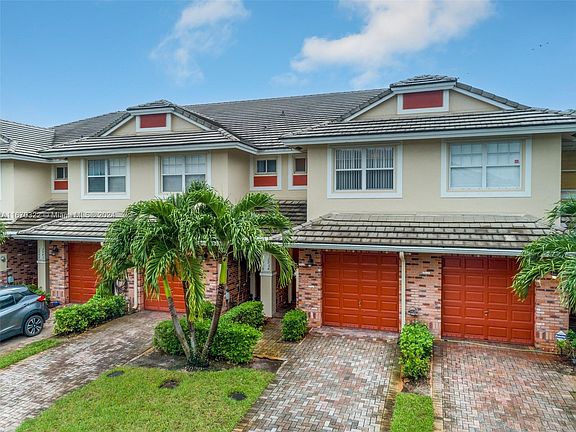 3rd image of 2934 NW 33rd Way