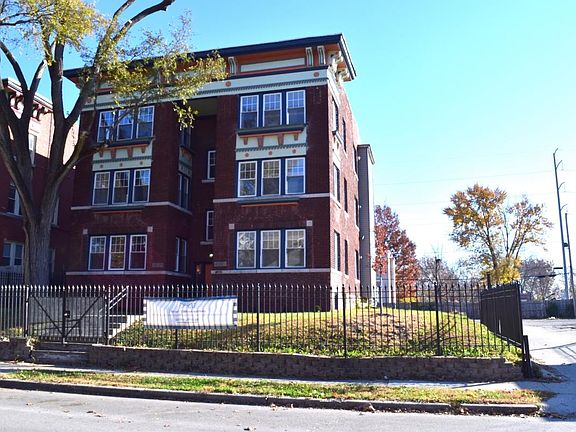 5th image of 4031 Harrison St #3