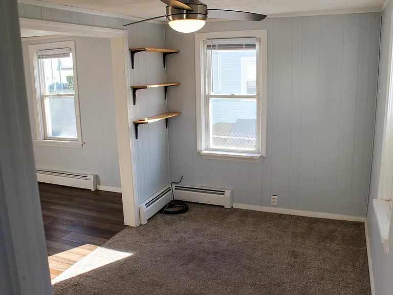6 Ryan Ave — Photo 8