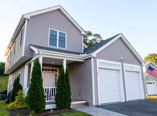 53 Candlelight Ln, Bellingham, MA 02019