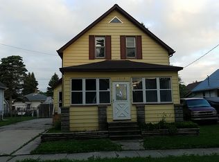 1218 S Van Buren St, Bay City, MI 48708