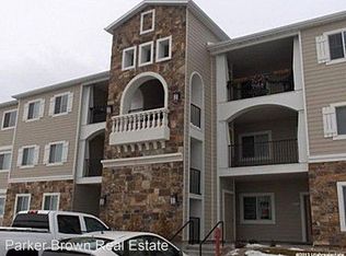 2001 N Crest Rd, Saratoga Springs, UT 84045