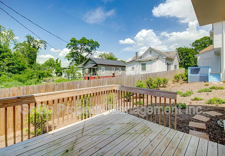 188 Silver Hill St — Photo 20