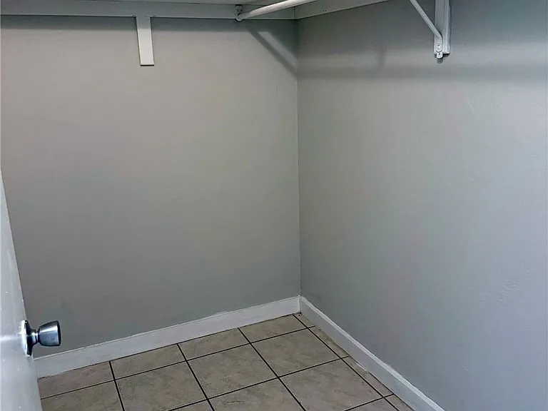 1830 Maravilla Ave #706 — Photo 14