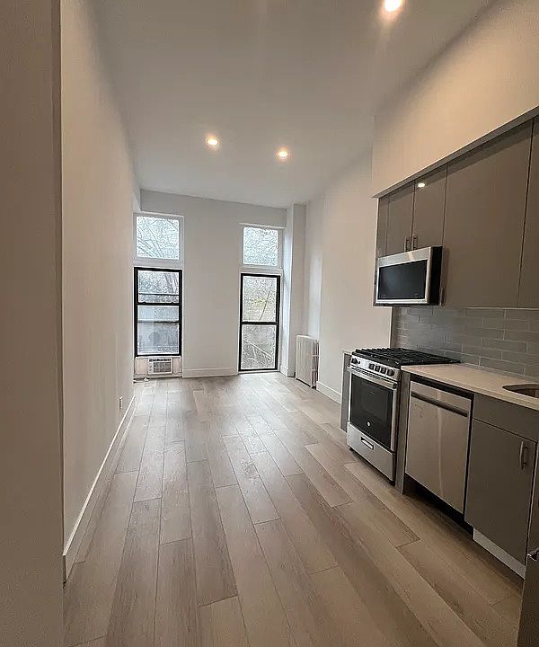 1st image of 21-48 45th Ave #1B